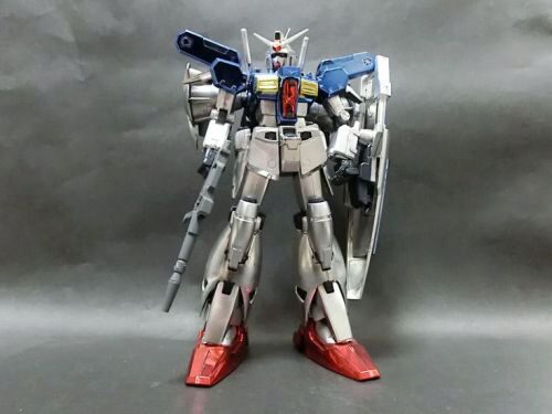 BANDAI 17627 1/100 MG Gundam GP01