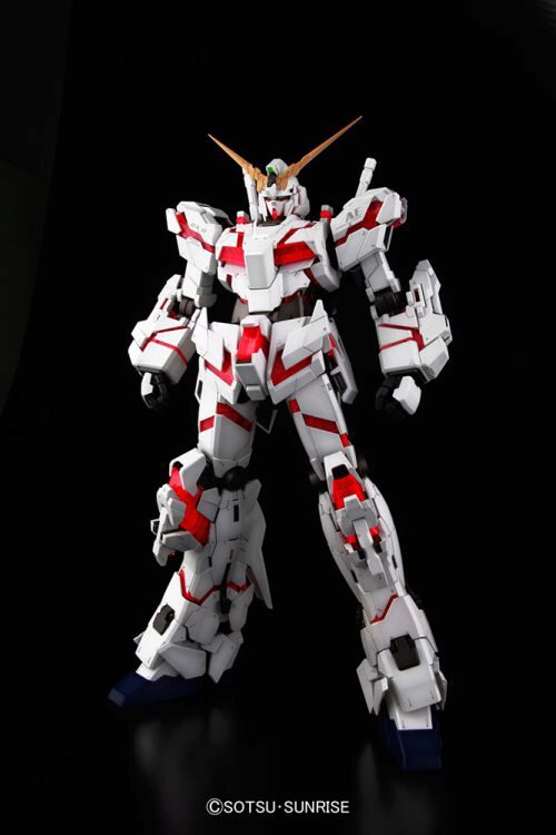 BANDAI 501 1/60 PG Gundam Unicorn RX-0