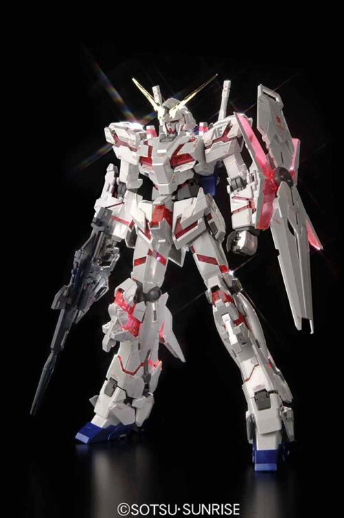 BANDAI 61655 1/100 MG Gundam Unicorn Titanium Ver Ka