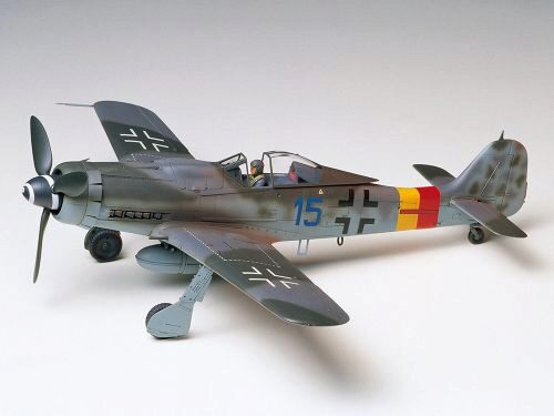 Tamiya 61041 Focke-Wulf D9