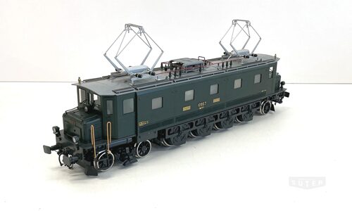 Metropolitan 805 *SBB E-Lok Ae 4/7  Nr 10957