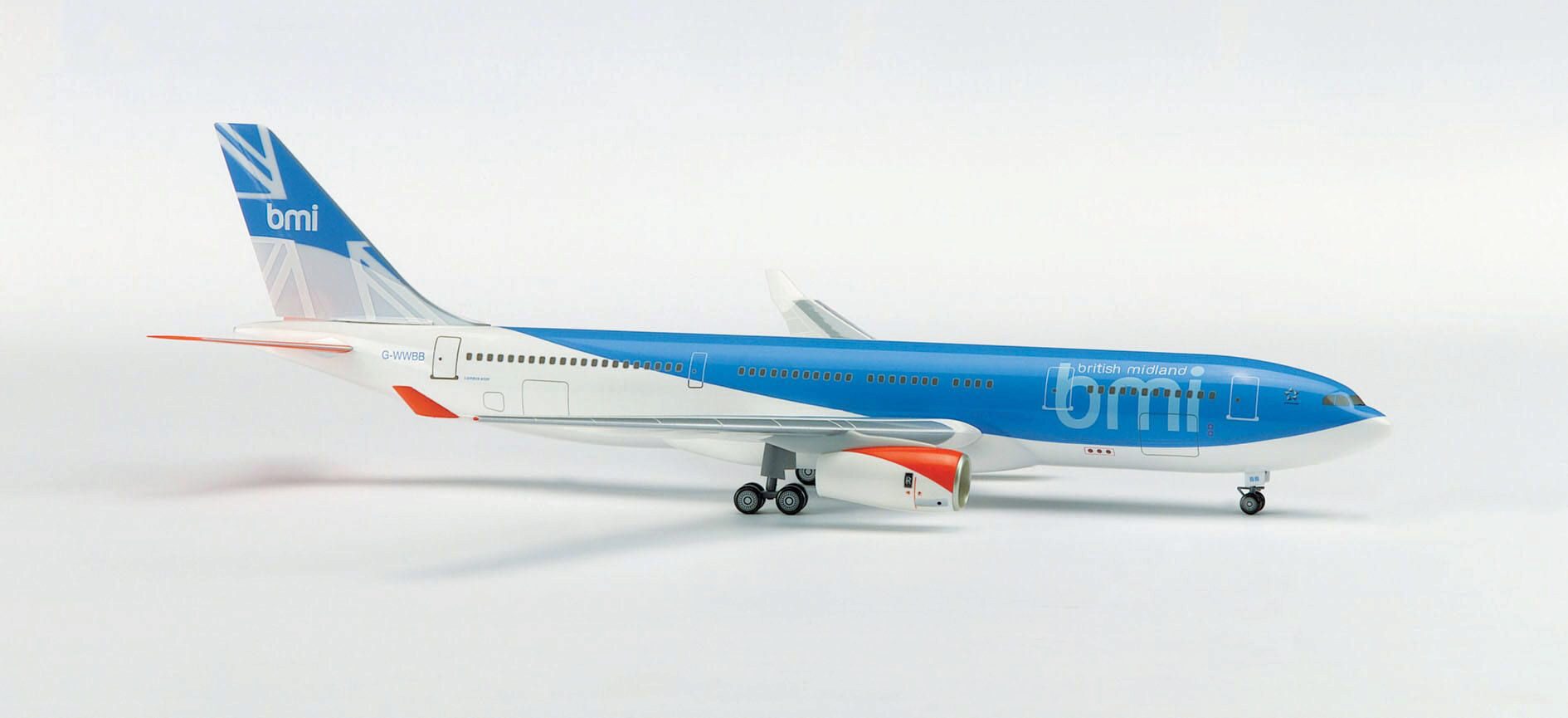Herpa 550451 *British Midland Airbus A330-200