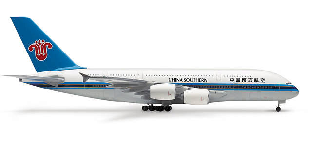Herpa 551403 *China Southern Airlines Airbus A380-800
