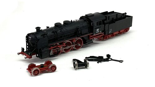 Rivarossi 1363 *DB  Schlepptenderlok  BR 18 616  defekt