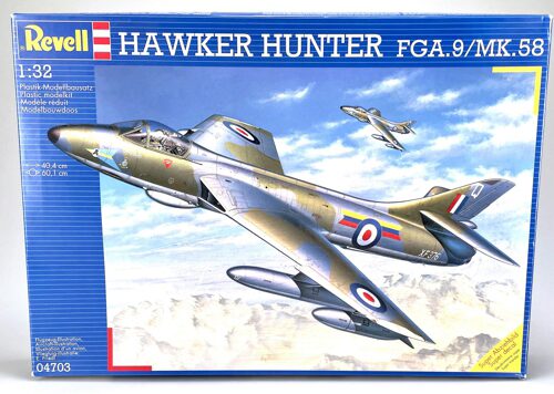 Revell 04703 *Düsenjet Hawker Hunter FGA.9/F58  Schweizer Decals 1:32