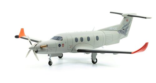 Lot 2859 *Pilatus PC-12 Armasuisse 1:72   ACE 001680 Verpackungen defekt