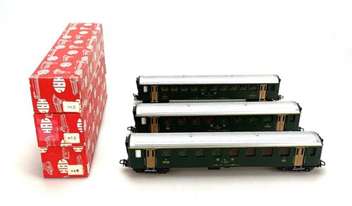 Lot 8764 *Spur H0 Konvolut HAG BLS Personenwagen 3tlg