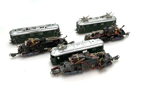 Lot 8838 *Spur H0 Konvolut Märklin SBB Lokomotiven  Funktion nicht überprüft 3tlg
