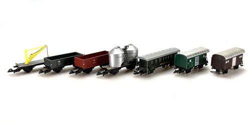 Lot 9007 *Spur Wesa  Konvolut  Güterwagen 7tlg