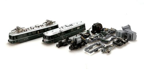 Lot 9053 *Spur Wesa  Konvolut Lokteile