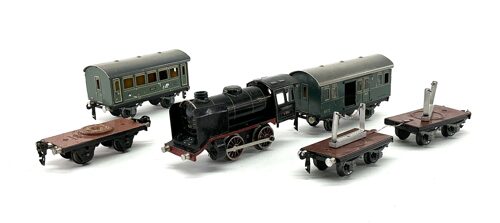 Lot 11582 *Spur 0  Konvolut Wagen + Lok 6tlg