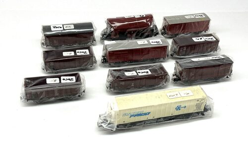 Lot 9708 *Spur H0 Konvolut Roco Güterwagen 10tlg