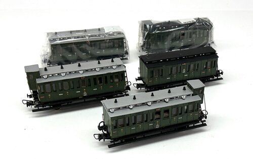 Lot 9719 *Spur H0 Konvolut Personenwagen 4tlg