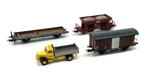 Lot 9879 *Spur H0 Konvolut SBB Güterwagen 3tlg