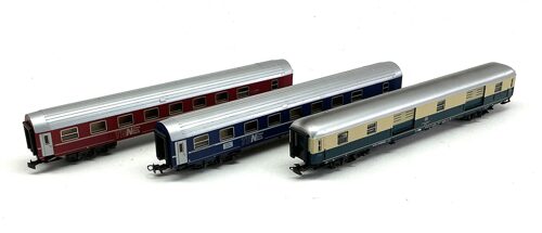 Lot 10067 *Spur H0 Konvolut Märklin Personenwagen 3tlg