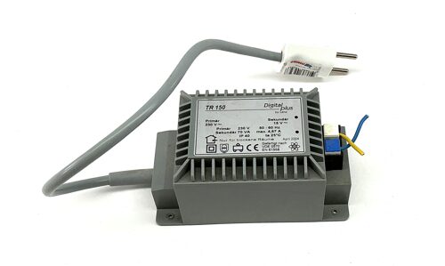 Lot 10252 *Lenz Trafo -  starker Lichtrafo  Ausgang 15Volt Wechselstrom  70VA