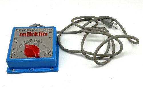Lot 10595 *Märklin Transformator  0-16Volt