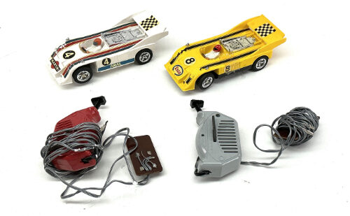 Lot 10600 *Slotcar Konvolut Carrera 1:32 Fahrzeuge  2tlg