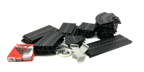 Lot 10631 *Slotcar Konvolut Carrera Schienen  ca 60tlg