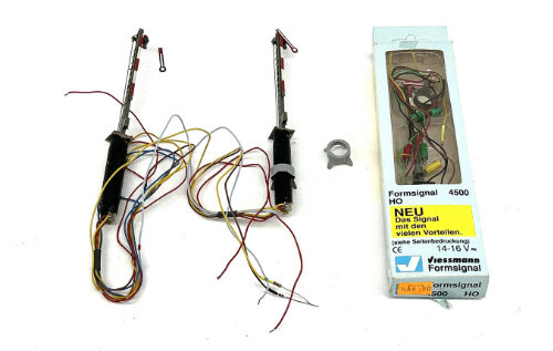 Lot 10676 *Spur H0 Konvolut Flügel Signale 3tlg