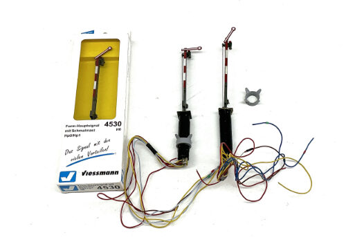 Lot 10677 *Spur H0 Konvolut Flügel Signale 3tlg