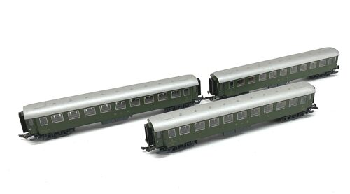 Lot 10722 *Spur H0 Konvolut Roco BLS Personenwagen 3tlg