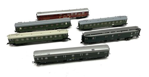 Lot 10753 *Spur H0 Konvolut Personenwagen 6tlg