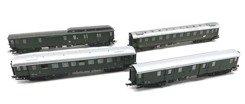 Lot 10756 *Spur H0 Konvolut Personenwagen 4tlg
