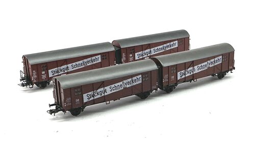 Lot 10760 *Spur H0 Konvolut Leg-Einheit Güterwagen 4tlg