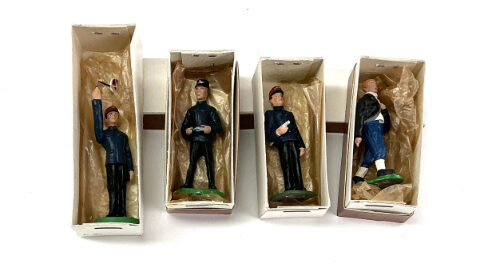 Lot 10824 *Spur 1  Konvolut Zinnfiguren 4tlg