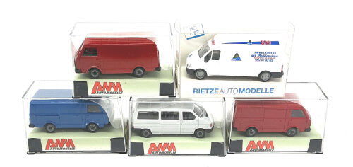 Lot 10877 *Spur H0 Konvolut Fahrzeuge 5tlg