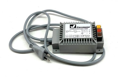 Lot 11067 *Viessmann 5200 Transformator 10+16Volt AC 3.5 A