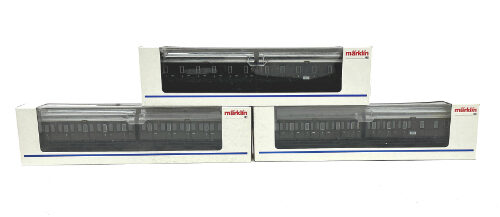 Lot 11106 *Spur H0 Konvolut Märklin Personenwagen 3tlg