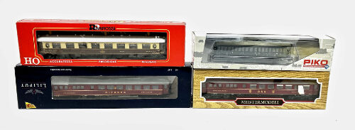 Lot 11249 *Spur H0 Konvolut Personenwagen 4tlg