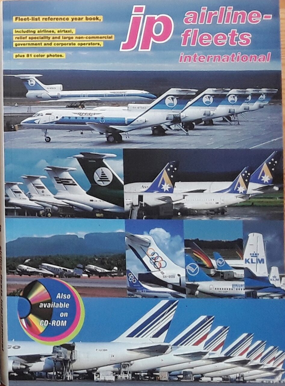 Buch B-2718 jp airline fleets international 2001 / 02 
