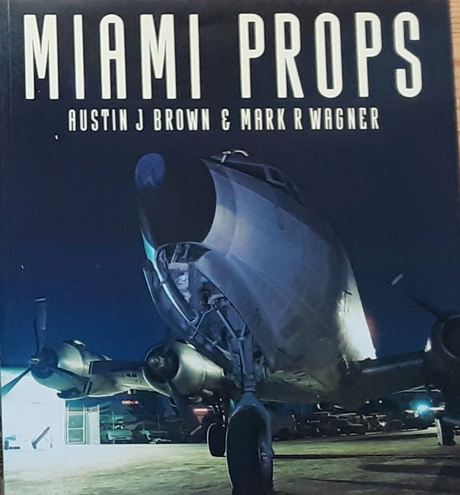 Buch B-2810 Miami Props Osprey Colour Series