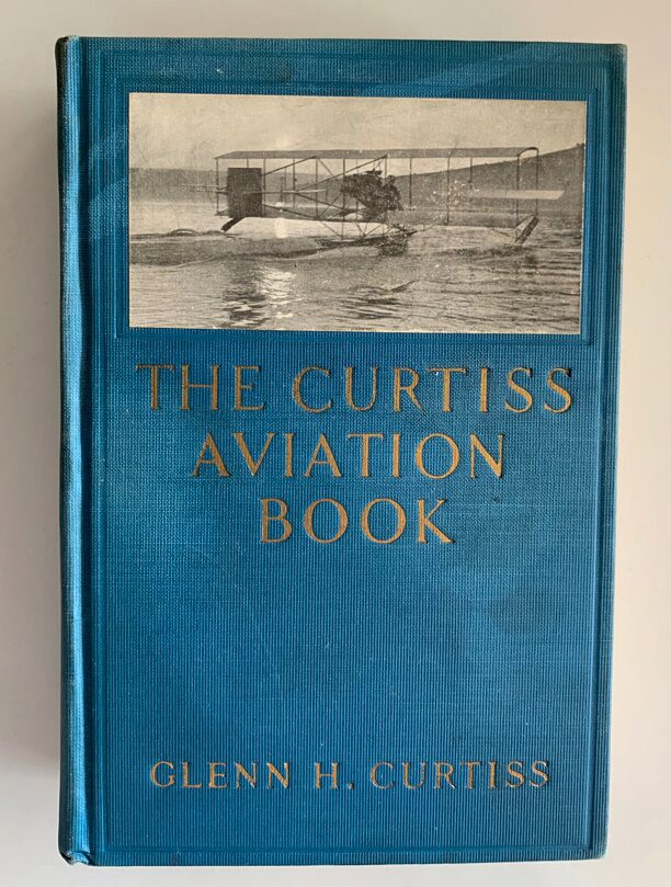 Buch B-373 *The Curtiss Aviation Book