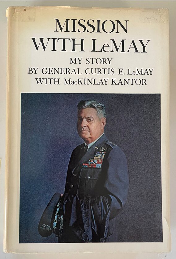 Buch B-882 *Mission With LeMay