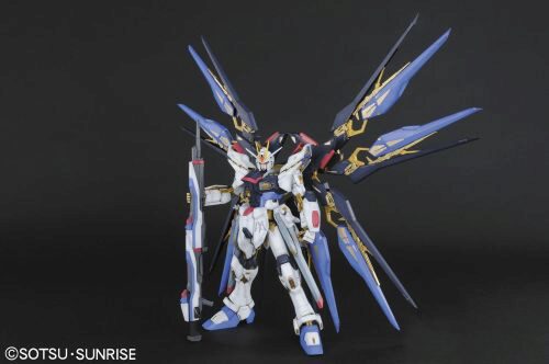 BANDAI 20006 1/60 PG Gundam Strike freedom