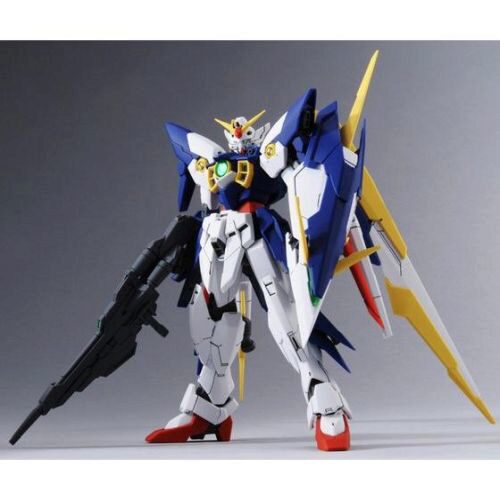 BANDAI 25500 1/100 MG Gundam Fenice Rinascita