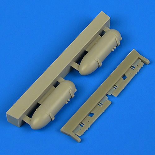 Quickboost QB72593 Kawasaki Ki-61-Id Hien drop tanks w.pylo for Tamiya