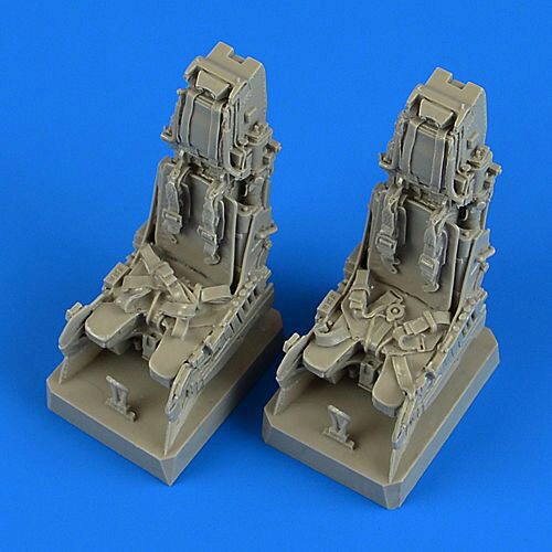 Quickboost QB32208 EF Typhoon ej.seats with safety belts for Revell