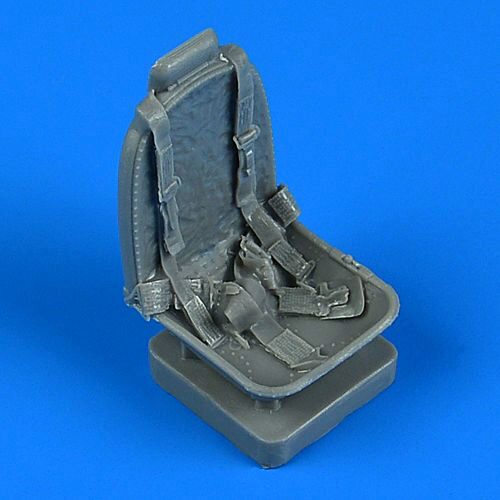 Quickboost QB32 236 A-1 Skyraider seat with safety belts f.TRUM/ZOUKEI