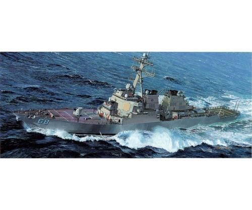 Dragon 1033 USS The Sullivans DDG-68 (Arleigh)