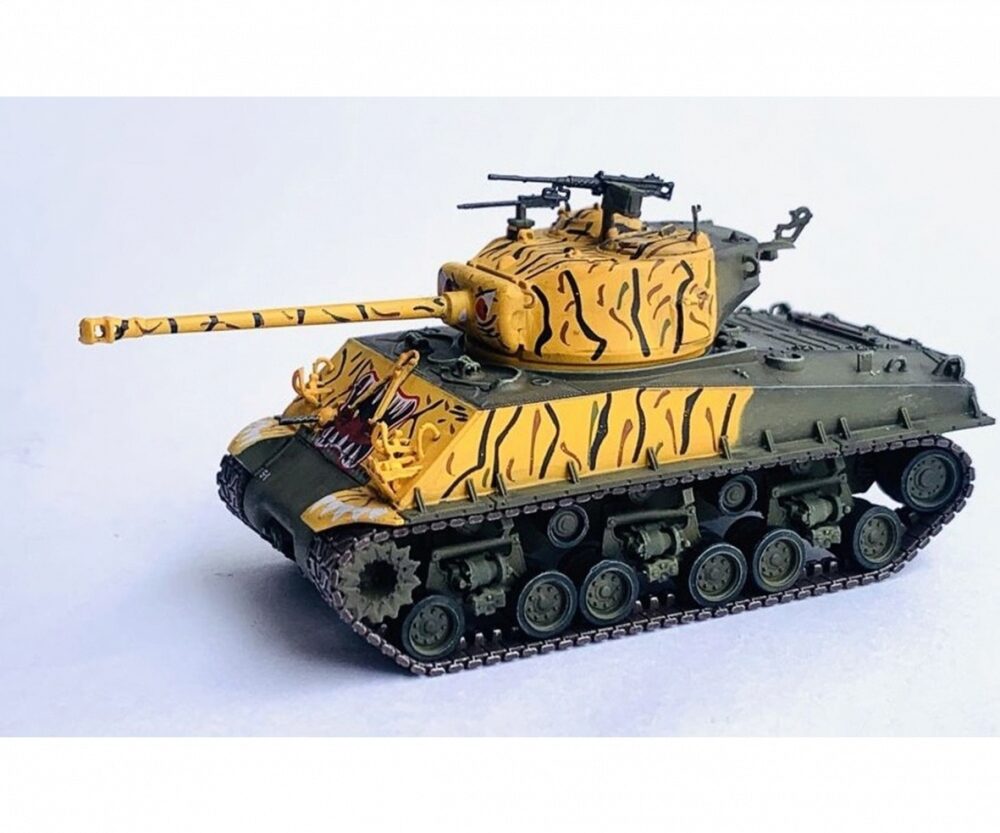 Dragon 63152 1:72 M4A3E8 Sherman"TigerFace"24th Korea