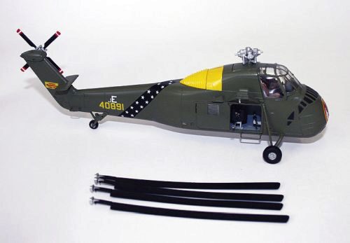 Easy Model 37012 Helicopter UH-34D VNAF 213HS 41TWL 1966