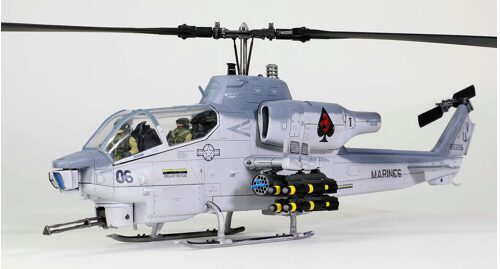 Forces of Valor FOV-820004A-1 Bell AH-1W Whiskey Cobra attack helicopter