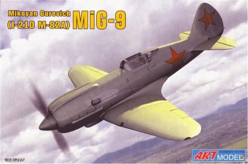 Art Model ART7207 I-210(MiG-9) Soviet fighter
