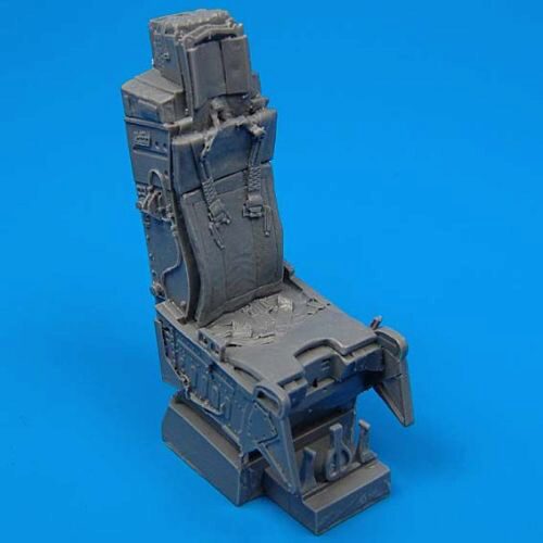 Quickboost QB72 022 F-15 ejection seat with safety belts