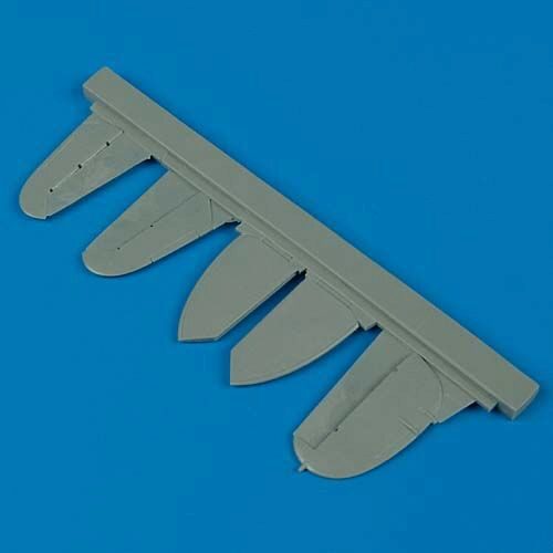 Quickboost QB72 225 Spitfire Mk.I/V control surfaces (TAM)